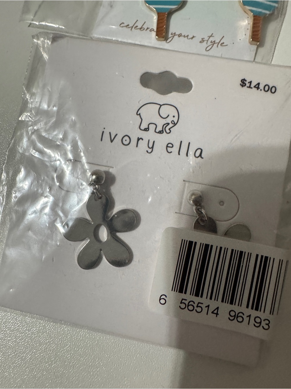 Earrings bundle - Picture 4 of 6